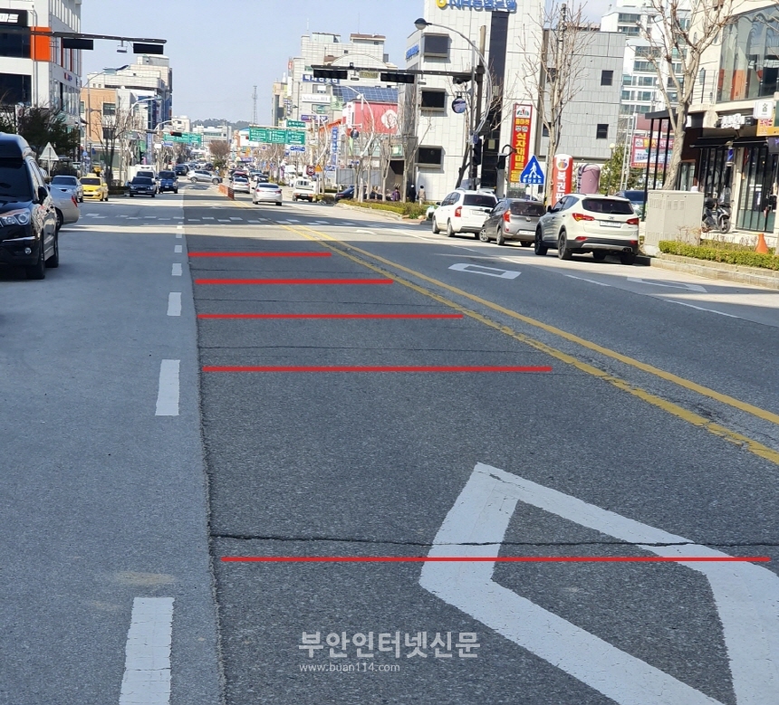 6000억 부안군정 도로 파손으로 삶의 질 추락 